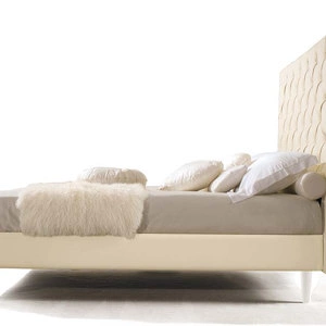 Кровать с решеткой Marten Alto